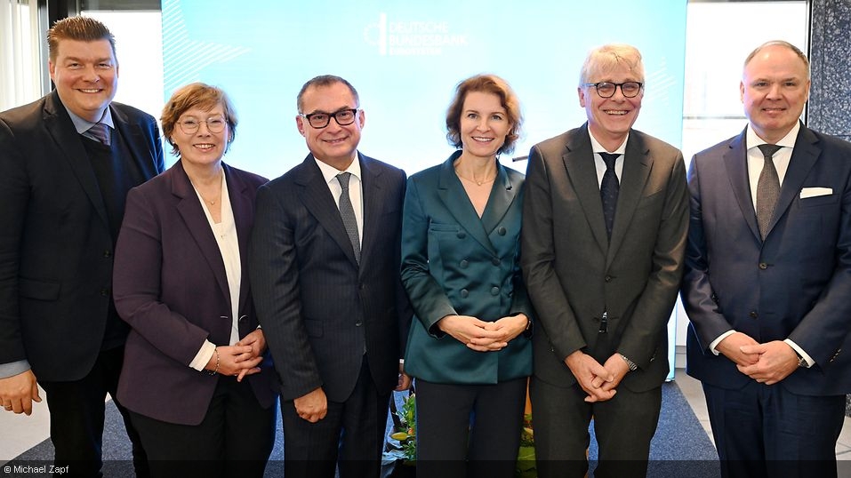 Change of office ceremony in Hamburg