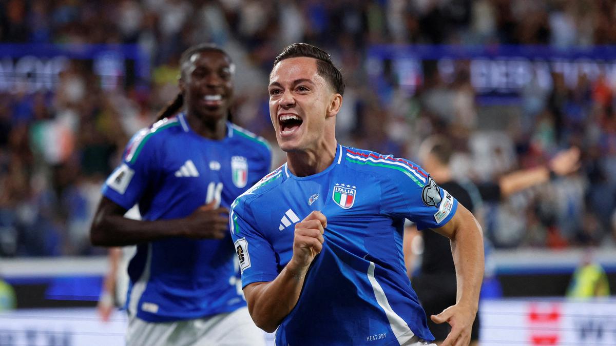 Italy thrashes Estonia 5-0 with late surge in Gattuso debut