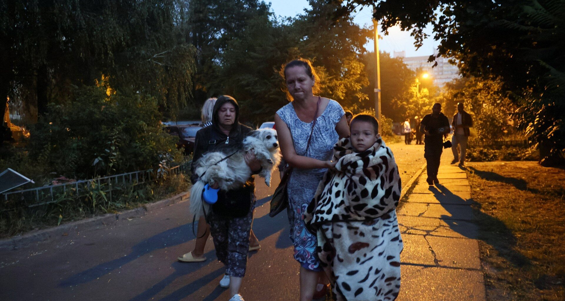 Russian attacks on Ukraine’s Kyiv kill at least 3, gov’t building struck | Russia-Ukraine war News