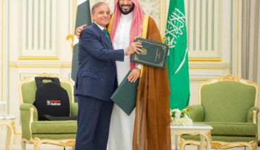 Saudi Arabia signs mutual defence pact with nuclear-armed Pakistan | News