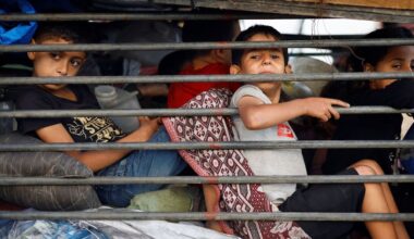 Guerra a Gaza. Israele: «Useremo forza senza precedenti, residenti vadano via». Abu Mazen potrà parlare a Assemblea Onu in videoconferenza