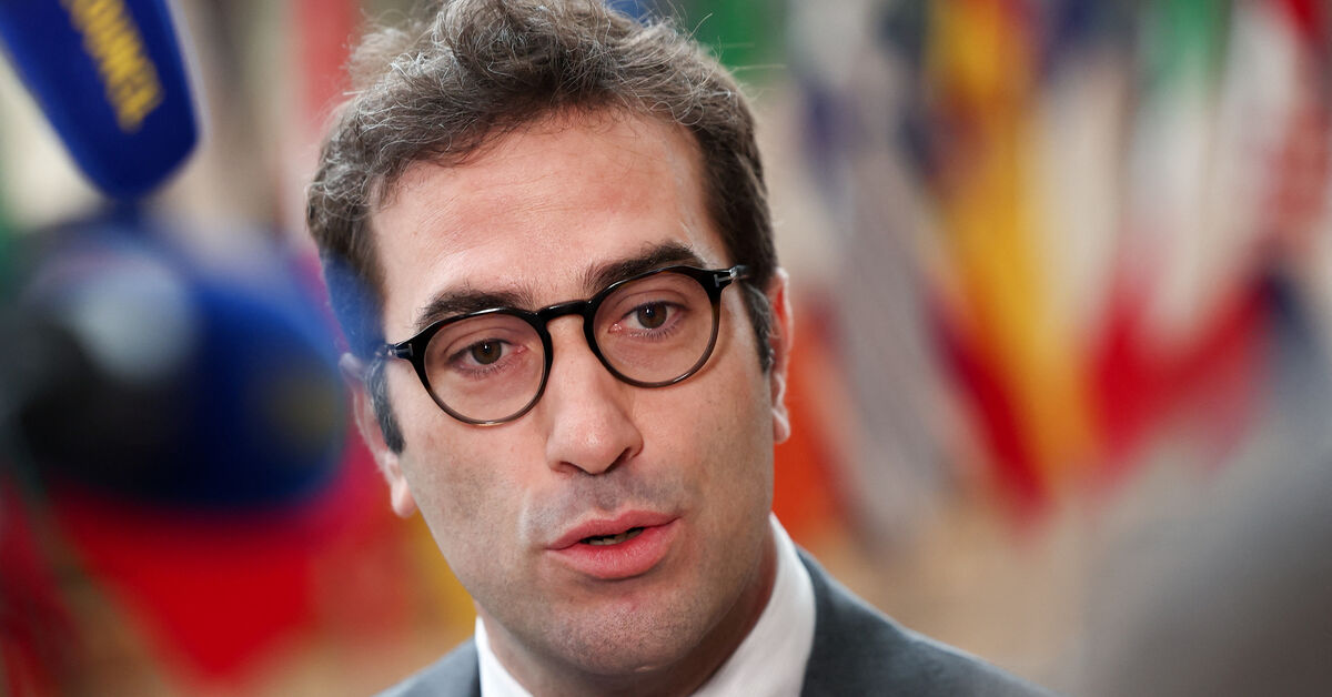 Spain backs EU efforts to use frozen Russian assets, cuts gas imports from Russia