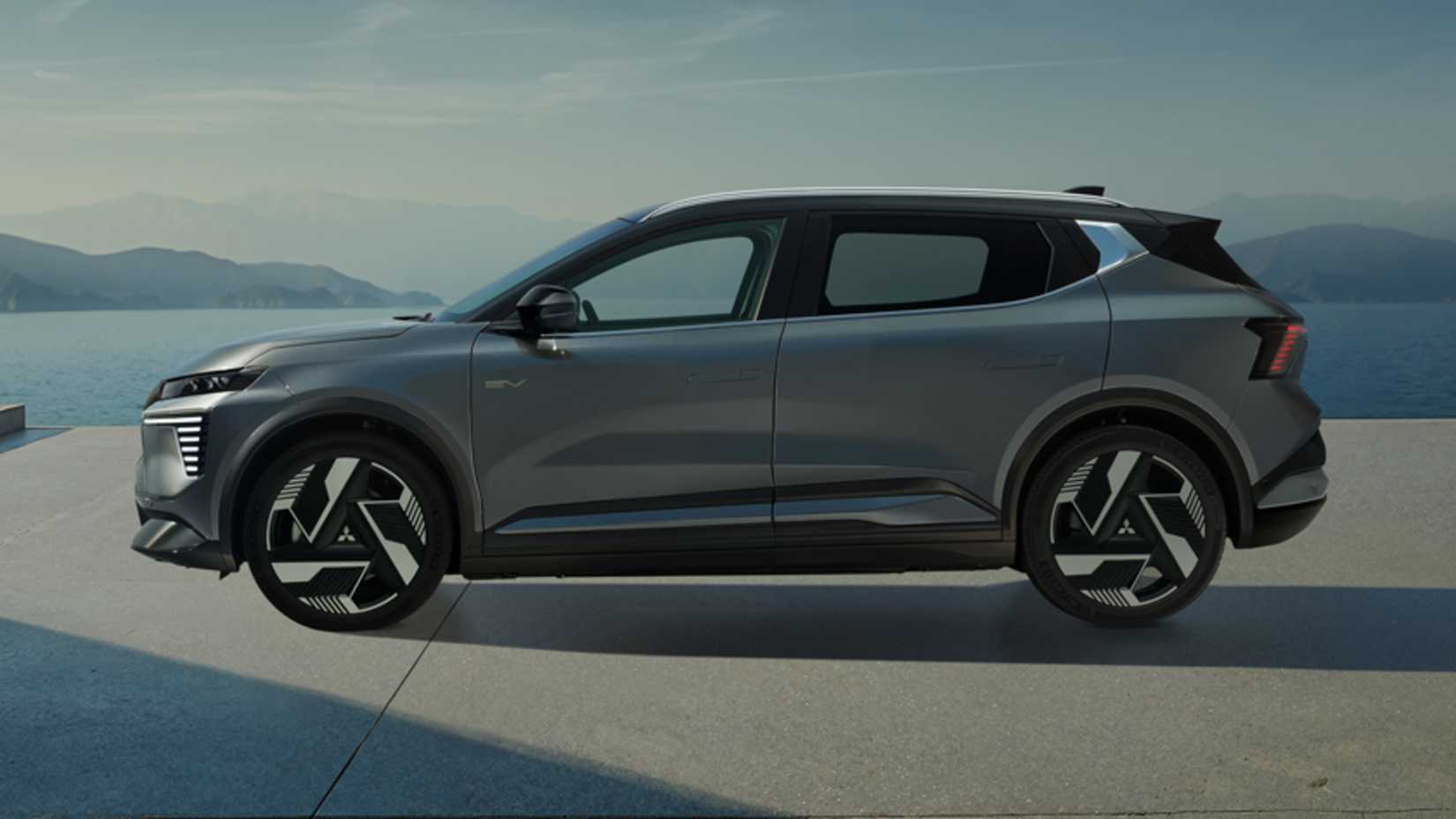 Mitsubishi Eclipse Cross EV Side
