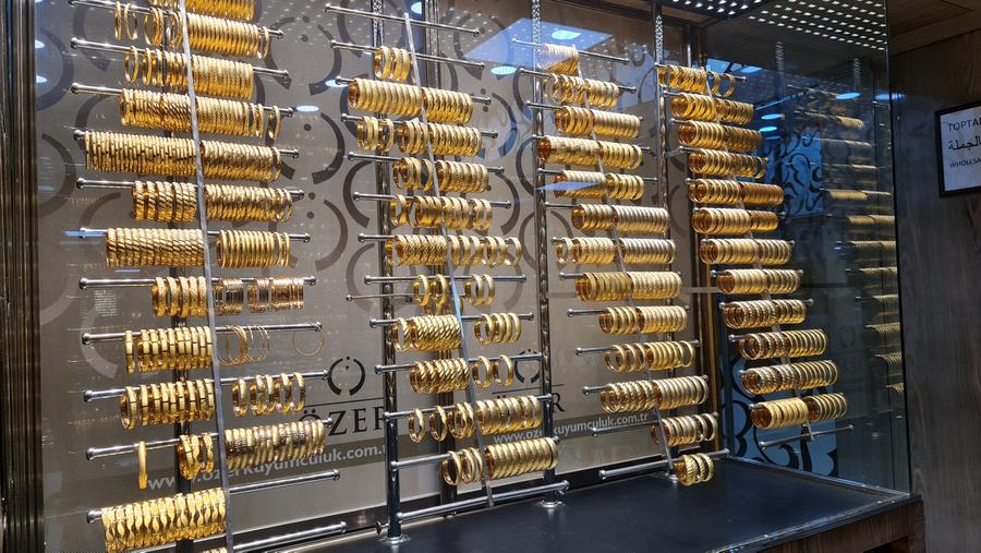 Rising silver prices reshape gold traditions in Türkiye-Xinhua