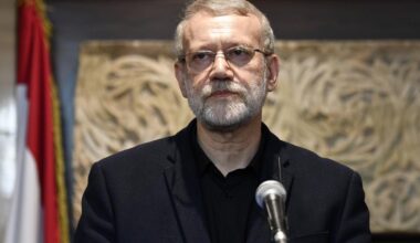 Iran's top security official meets Hezbollah leader, vows support-Xinhua