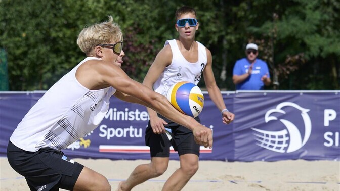 Rannavõrkpallurid Kender ja Parijõgi said U-18 EM-il neljanda koha | Rannavõrkpall