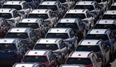 U.S. to Lower Japan Auto Tariffs on Tues.