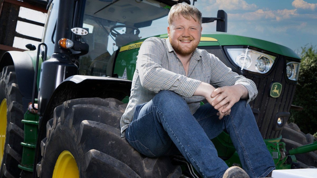 Kaleb Cooper :  me, JD Vance and the  Cotswolds rich set