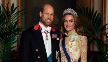 Belles of the banquet bring out the bling at Windsor Castle