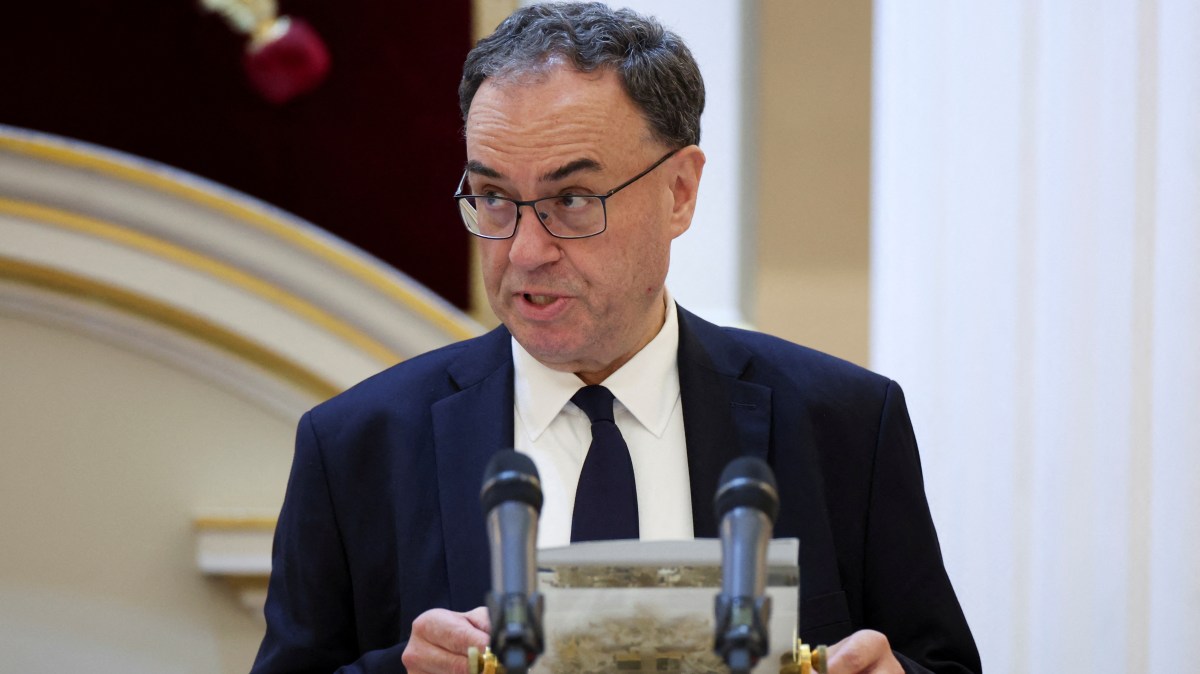 Bank of England governor uses AI to cut down speeches