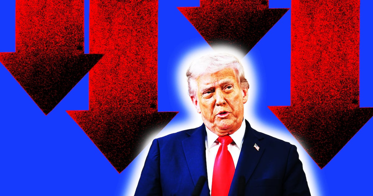 Wall Street Legend Warns Trump’s Economy Is Poised to Crash