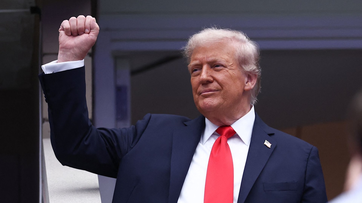 Donald Trump booed as first sitting President to attend US Open in 25 years — see photos