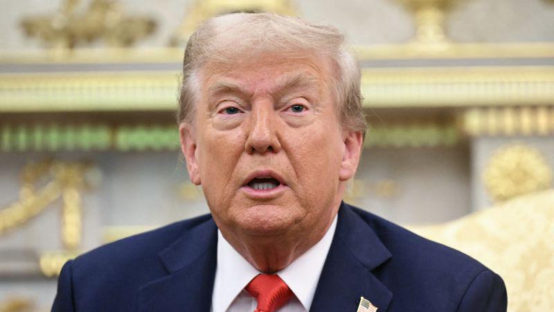 Trump urges Ukraine to keep fighting Russia in abrupt shift from bid to broker peace