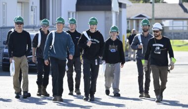 Quebec & Ottawa release funds to help young people find jobs