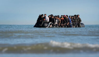 First migrants expected to be sent back to France next week under returns deal