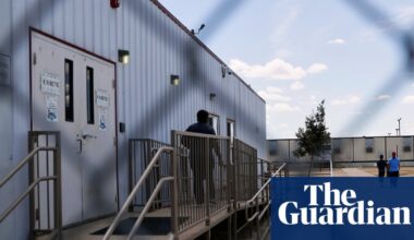 Children left short of clean water and sleep amid ‘prolonged’ detention by Ice, watchdog groups allege | Ice (US Immigration and Customs Enforcement)