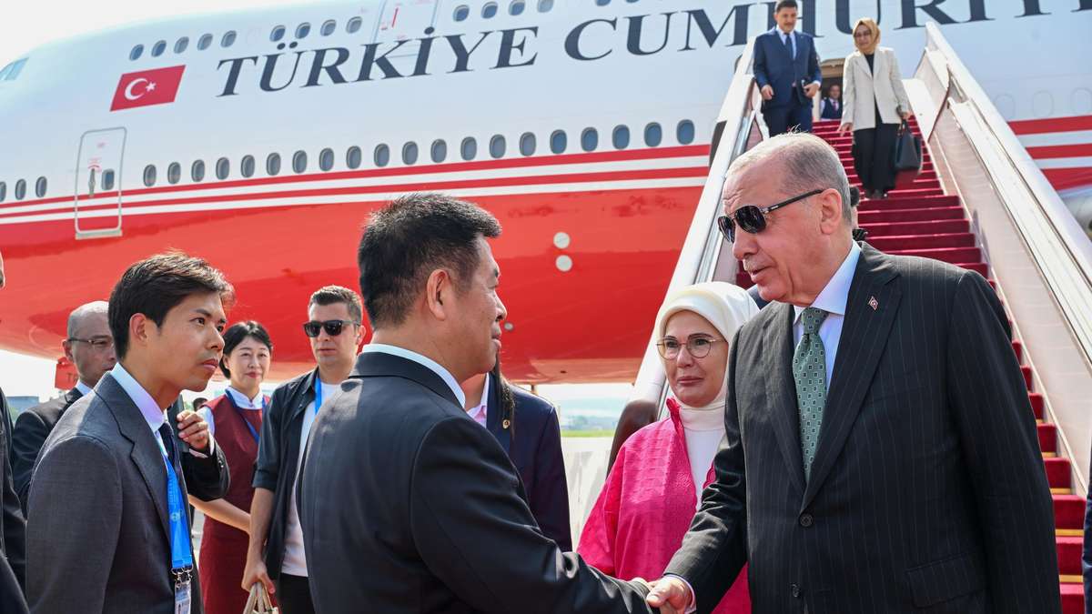 Erdogan als einziger Vertreter eines Nato-Landes anwesend
