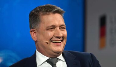 Sportartikel-Riese aus Deutschland fördert Formel-1-Rennstall