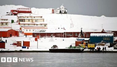 US pilot and influencer released from Chilean air base in Antarctica