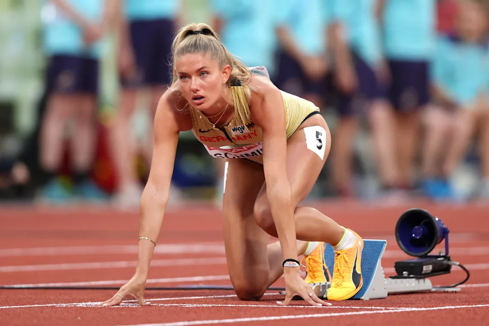 MUNICH, GERMANY - AUGUST 15: Alica Schmidt of Germany prepares to compete in the Athletics - Women's 400m Round 1 - Heat 3 on day 5 of the European Championships Munich 2022 at Olympiapark on August 15, 2022 in Munich, Germany. (Photo by Alexander Hassenstein/Getty Images)