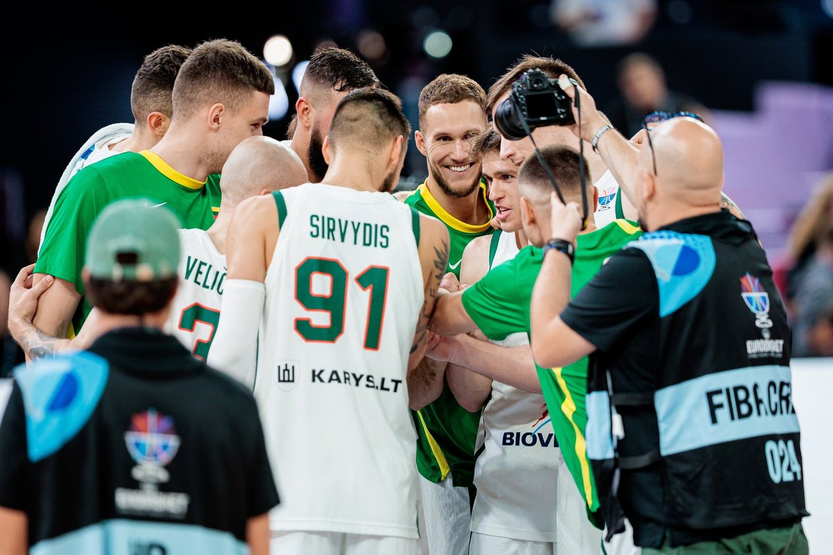 Paaiškėjo visos „Eurobasket 2025“ aštuntfinalio poros ir galimas Lietuvos varžovas ketvirtfinalyje