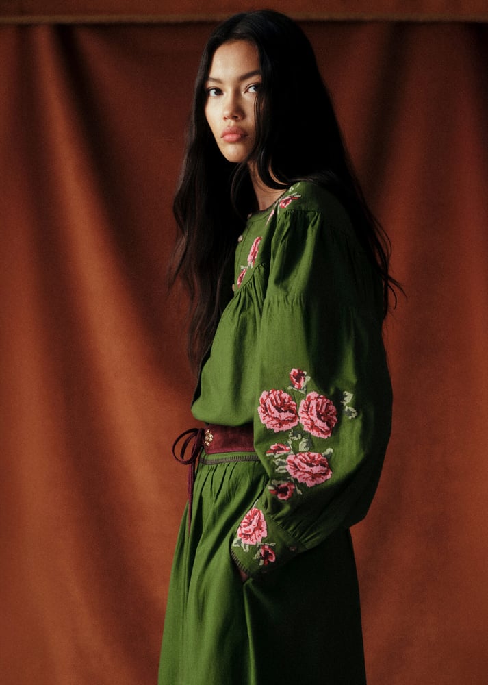 Piece from the Sézane and Baziszt collaboration