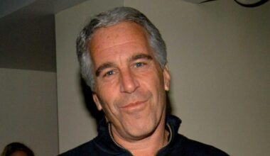 DOJ Asks Judge to Keep Name of 2 Epstein Associates Secret