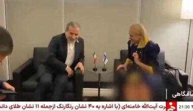 Utrikesminister Valtonens (och Marina Malmer Stenergards) ben censurerades i iransk tv