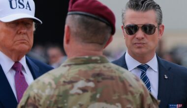 How Military Leaders Should Respond to Trump