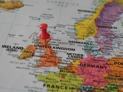 US applications to UK hit record high: What admissions officers really want in your LOR