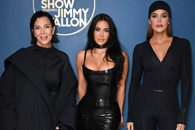 Todd Owyoung/NBC via Getty Kris Jenner, Kim Kardashian and Khloé Kardashian