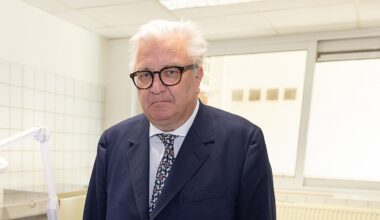 Le prince Laurent annule sa première apparition publique depuis qu’il a reconnu son premier fils Clement