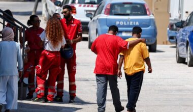 Falling migration fails to quell EU clampdown calls