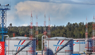 New Zealand lowers price cap on Russian crude oil in new round of sanctions