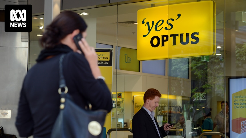Optus outage 'unlikely' to have caused baby's death, police say, but impact spreads to NSW