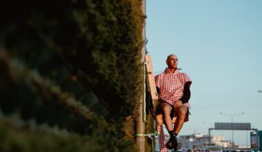 Artist critiques Malta's relationship with nature by having 'vertical picnic'