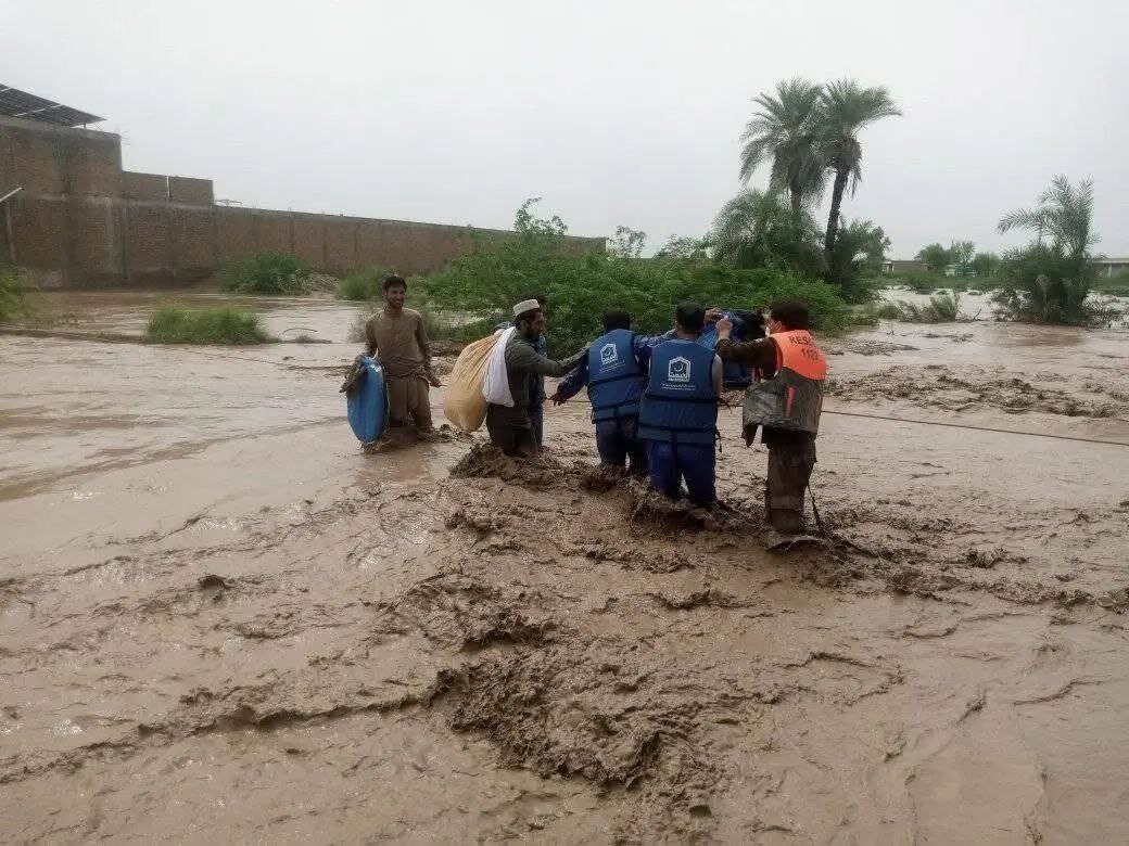 IRCS dispatches relief consignments to flood-hit Pakistan