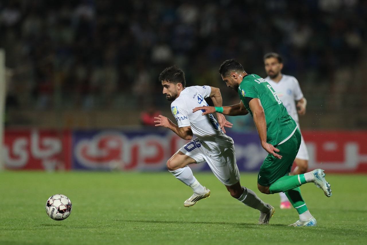 Esteghlal, Shams Azar settle for a draw