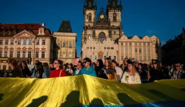 Czechia earns twice as much from Ukrainian refugees as it spends