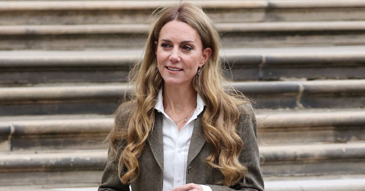 Princess Kate surprises fans by ditching signature look for new staple | Royal | News