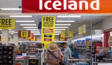 Iceland offers customers chance to win up to £9,535 amid new savings scheme launch | Personal Finance | Finance