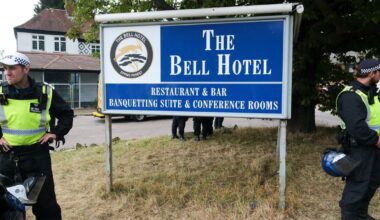 Bell Hotel migrant vows to get 'train to Glasgow' to avoid anti-asylum protests | UK | News