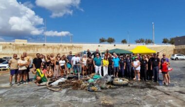 Half tonne of debris recovered from seabed at Ċirkewwa