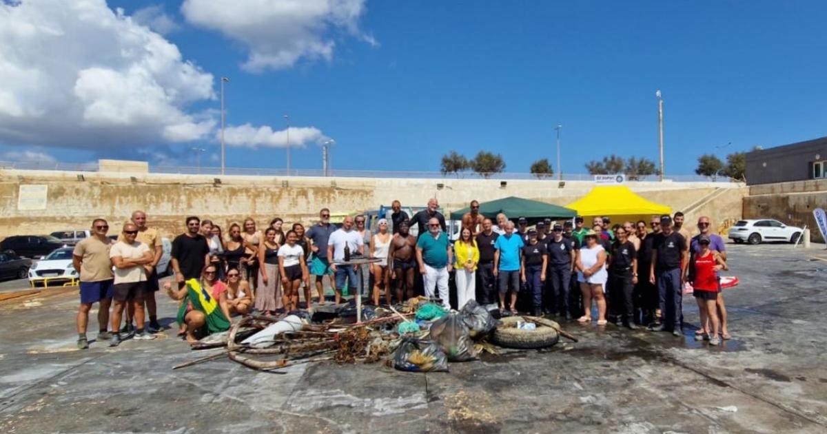 Half tonne of debris recovered from seabed at Ċirkewwa