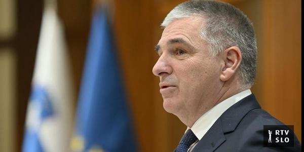 Državni svet v ponovno obravnavo DZ-ju poslal zakon o organiziranosti in delu v policiji