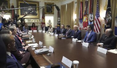 Letters: No surprise that Trump has a Cabinet of dunces | Letters