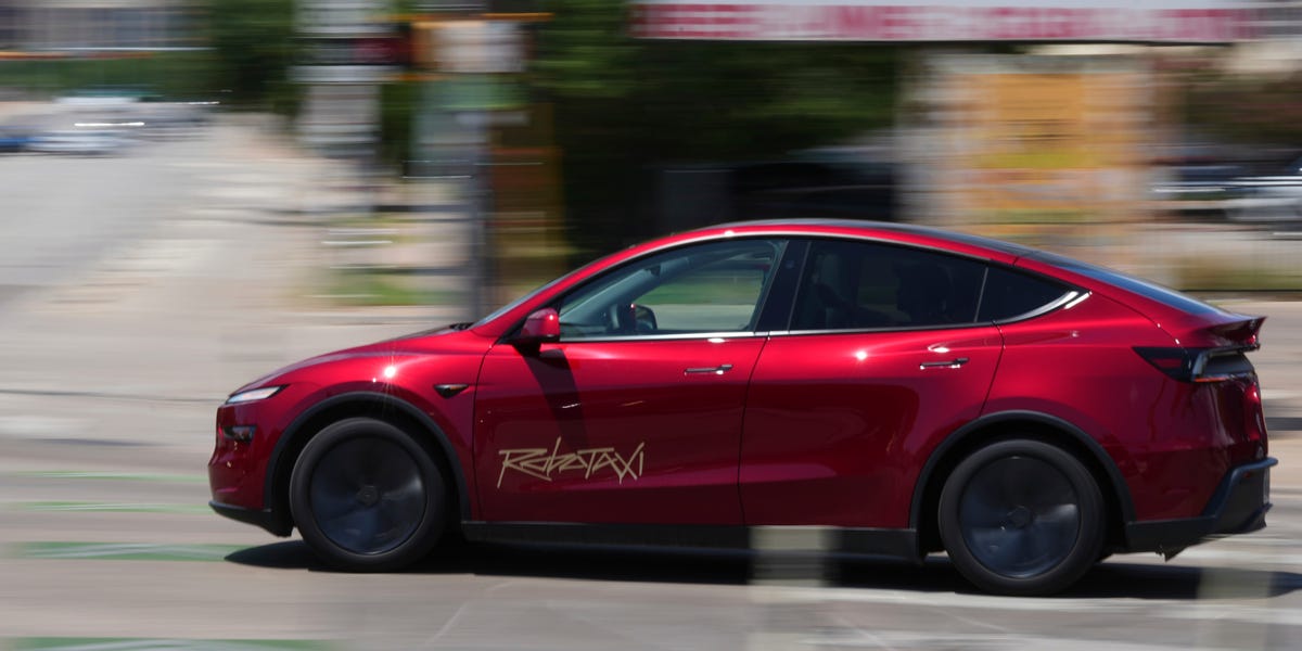 I Had Access to Tesla's Robotaxi. Now I Don't.