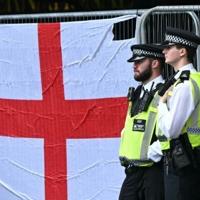 'Volatile': Londoners and asylum seekers on edge due to protests | National