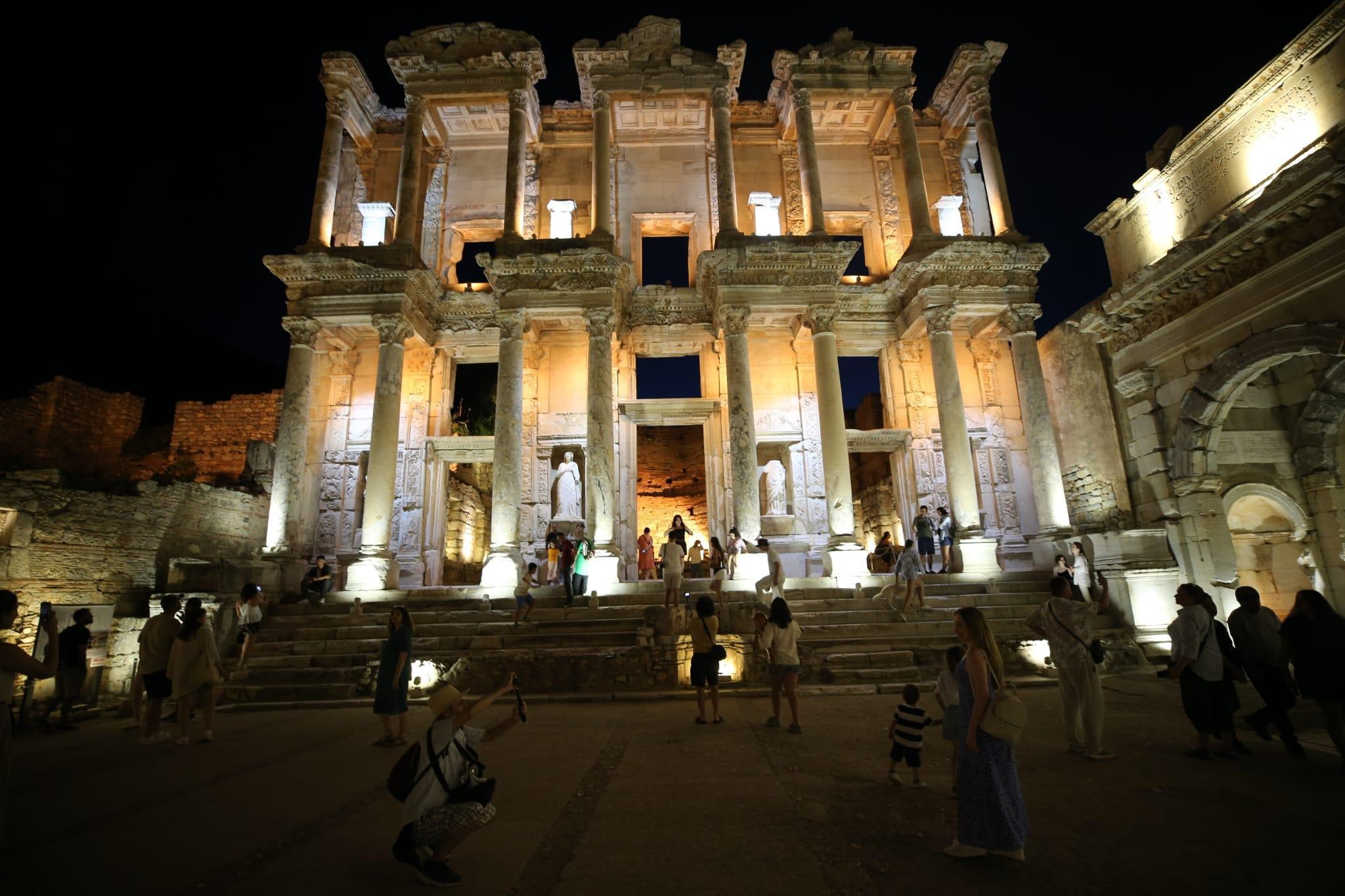 Around 2.6 mln visit Türkiye’s museums, heritage sites in 8 months
