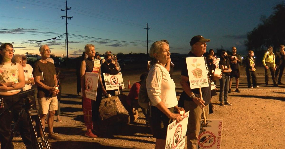 Tucson vigil protests ongoing ICE deportations and detentions | Local News